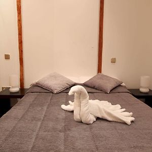 Studio met een Queen Size Bed
